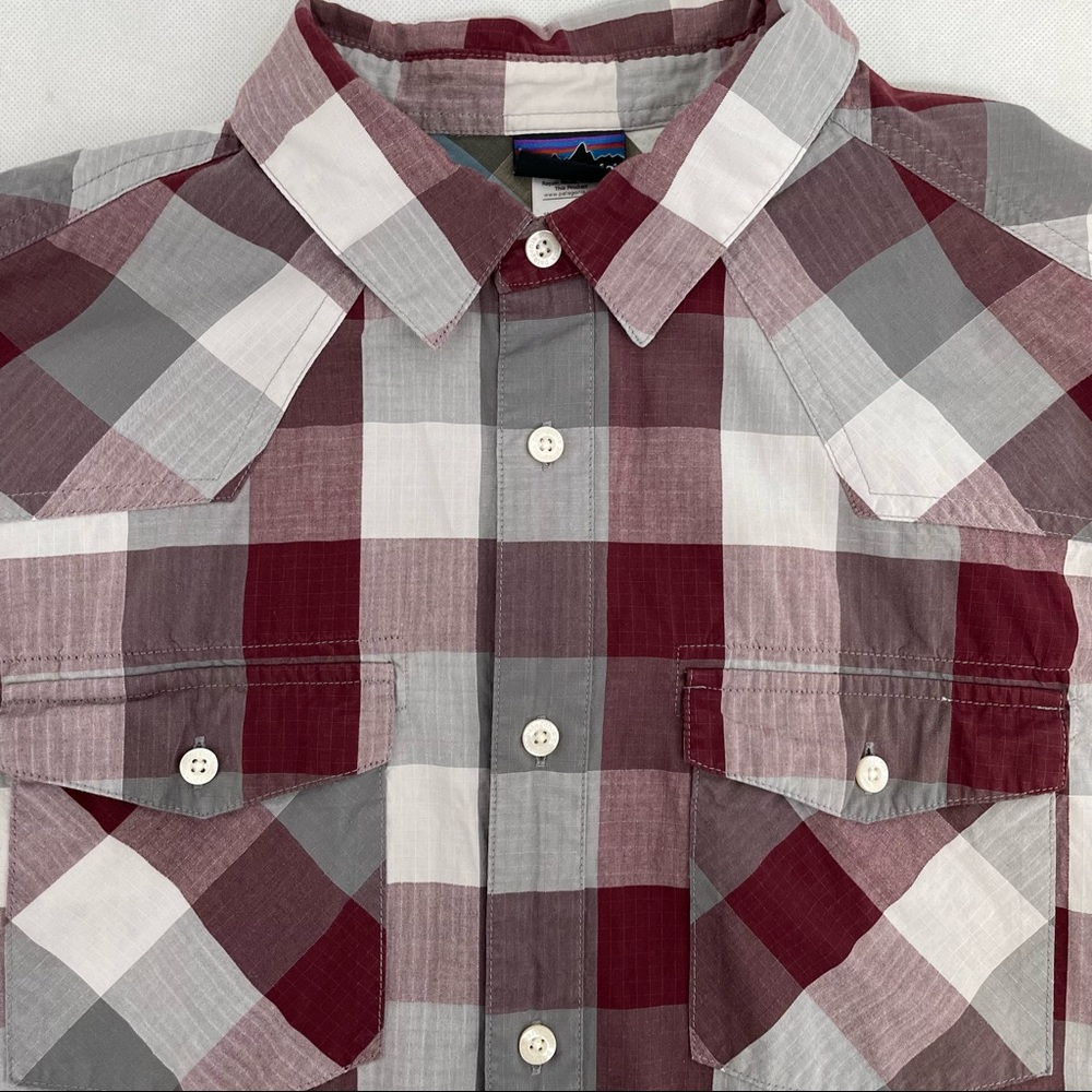 Patagonia Men’s Red and Gray Plaid Button-Down Shirt - Picture 6 of 11